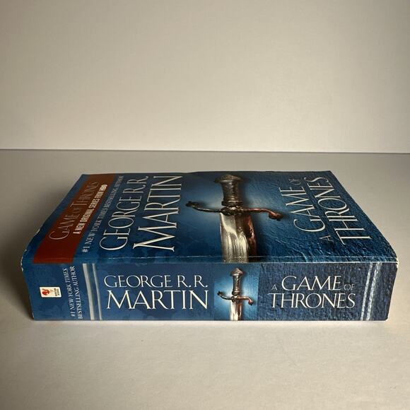 A Game of Thrones (A Song of Ice and Fire, Book 1) By Martin, George R.R. - GOOD - Picture 3 of 7